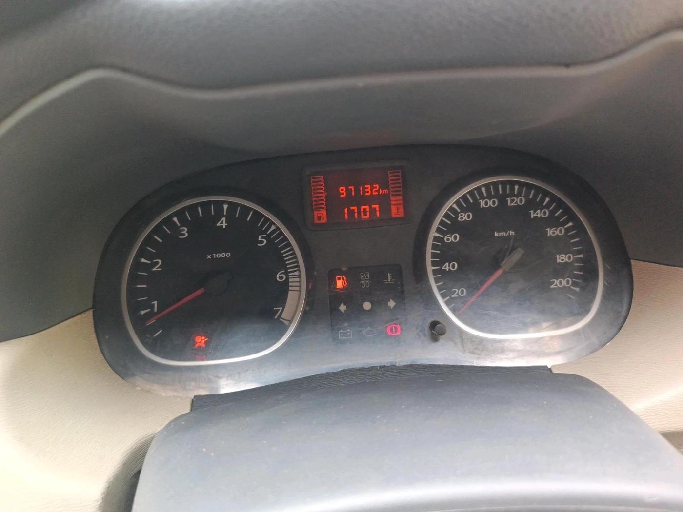 2013 Renault Duster 85 PS RXL DIESEL, Diesel, Manual, 97,132 km, interior