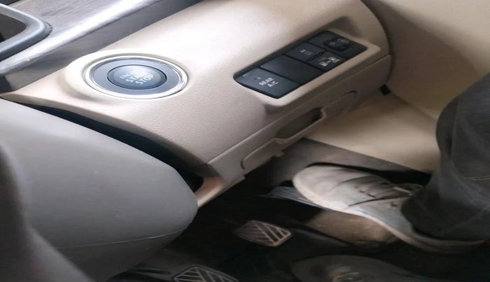 2025 Maruti Ertiga ZXI  CNG, CNG, Manual, 24,592 km, interior