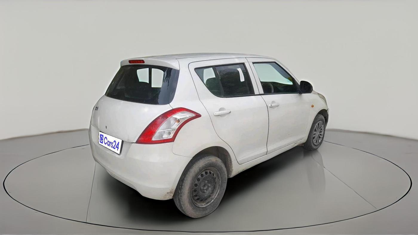 2015 Maruti Swift LXI, Petrol, Manual, 1,94,126 km, exterior