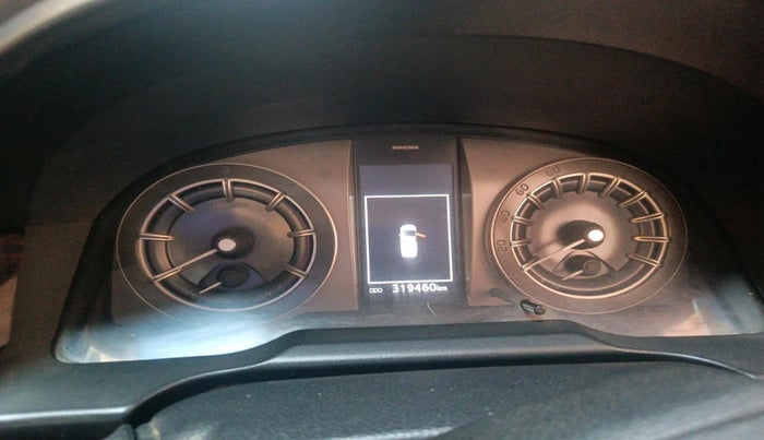 2017 Toyota Innova Crysta 2.4 VX 7 STR, Diesel, Manual, 3,19,460 km, interior