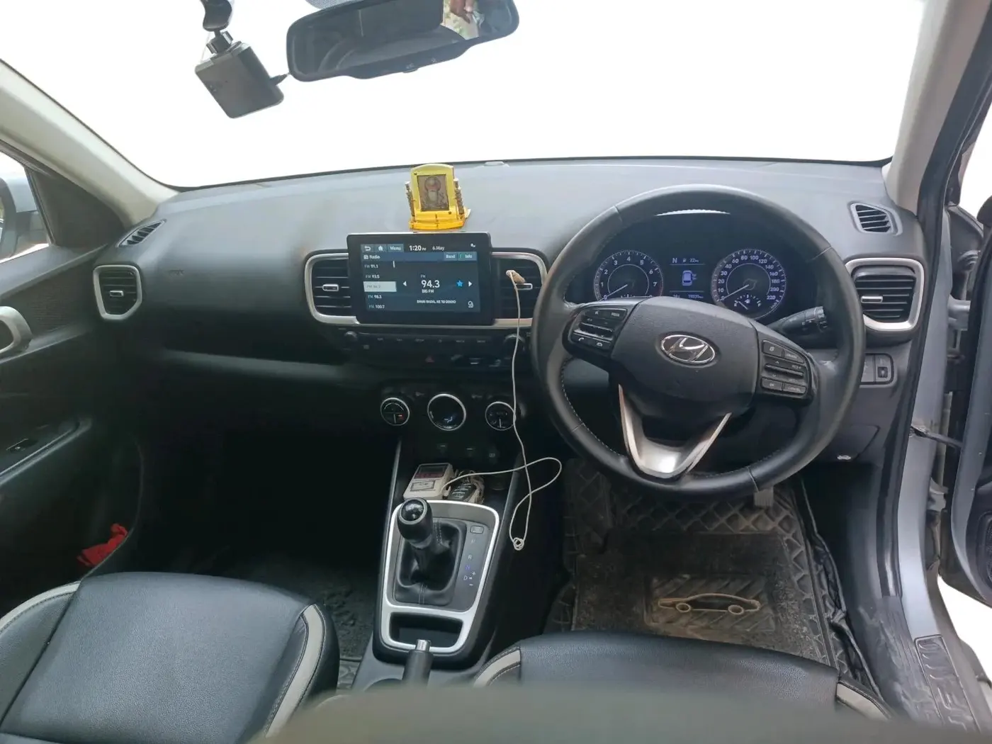2019 Hyundai VENUE SX PLUS 1.0 TURBO DCT, Petrol, Automatic, 78,535 km, interior