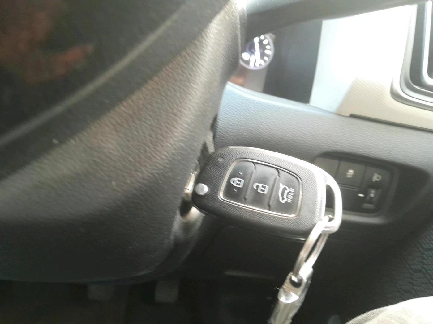 2023 Hyundai Creta E 1.5 PETROL, Petrol, Manual, 54,637 km, interior