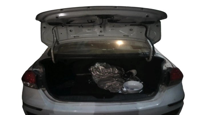 2014 Maruti Ciaz VXI+, Petrol, Manual, 91,656 km, exterior