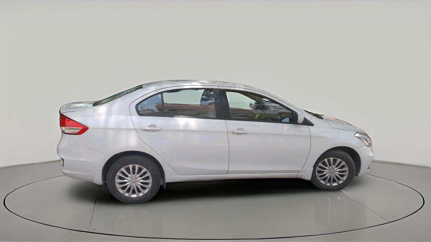 2015 Maruti Ciaz VDI+ SHVS, Diesel, Manual, 64,675 km, exterior