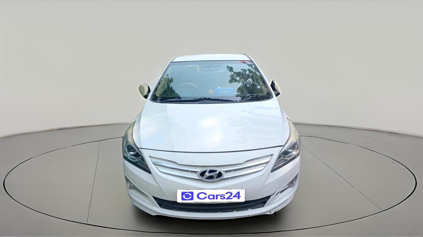2015 Hyundai Verna FLUIDIC 4S 1.6 VTVT S, Petrol, Manual, 1,04,436 km, exterior