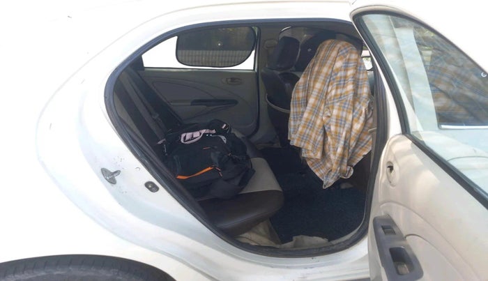 2015 Toyota Etios GD, Diesel, Manual, 1,15,374 km, interior