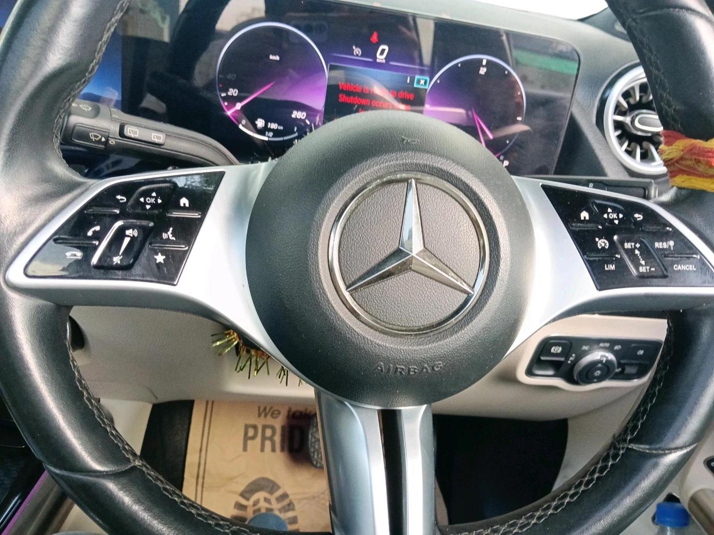 2024 Mercedes Benz GLA Class 200, Petrol, Automatic, 79,834 km, interior