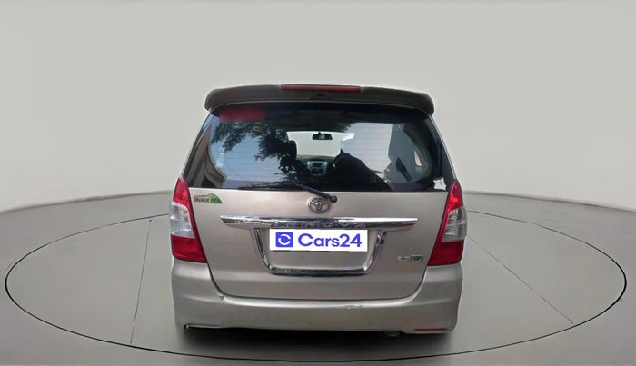 2013 Toyota Innova 2.5 VX 7 STR, Diesel, Manual, 2,67,133 km, exterior