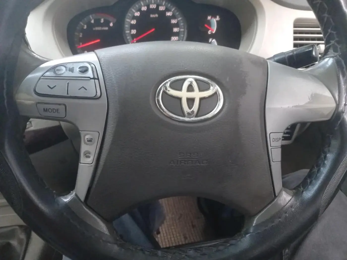 2013 Toyota Innova 2.5 VX 7 STR, Diesel, Manual, 2,67,133 km, interior