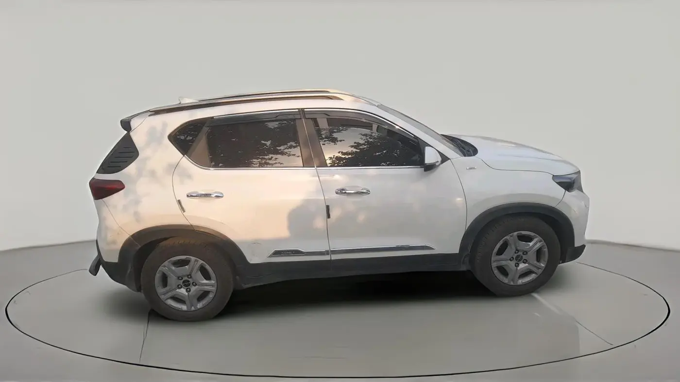 2023 KIA SONET HTK PLUS 1.5 IMT, Diesel, Manual, 1,21,719 km, exterior