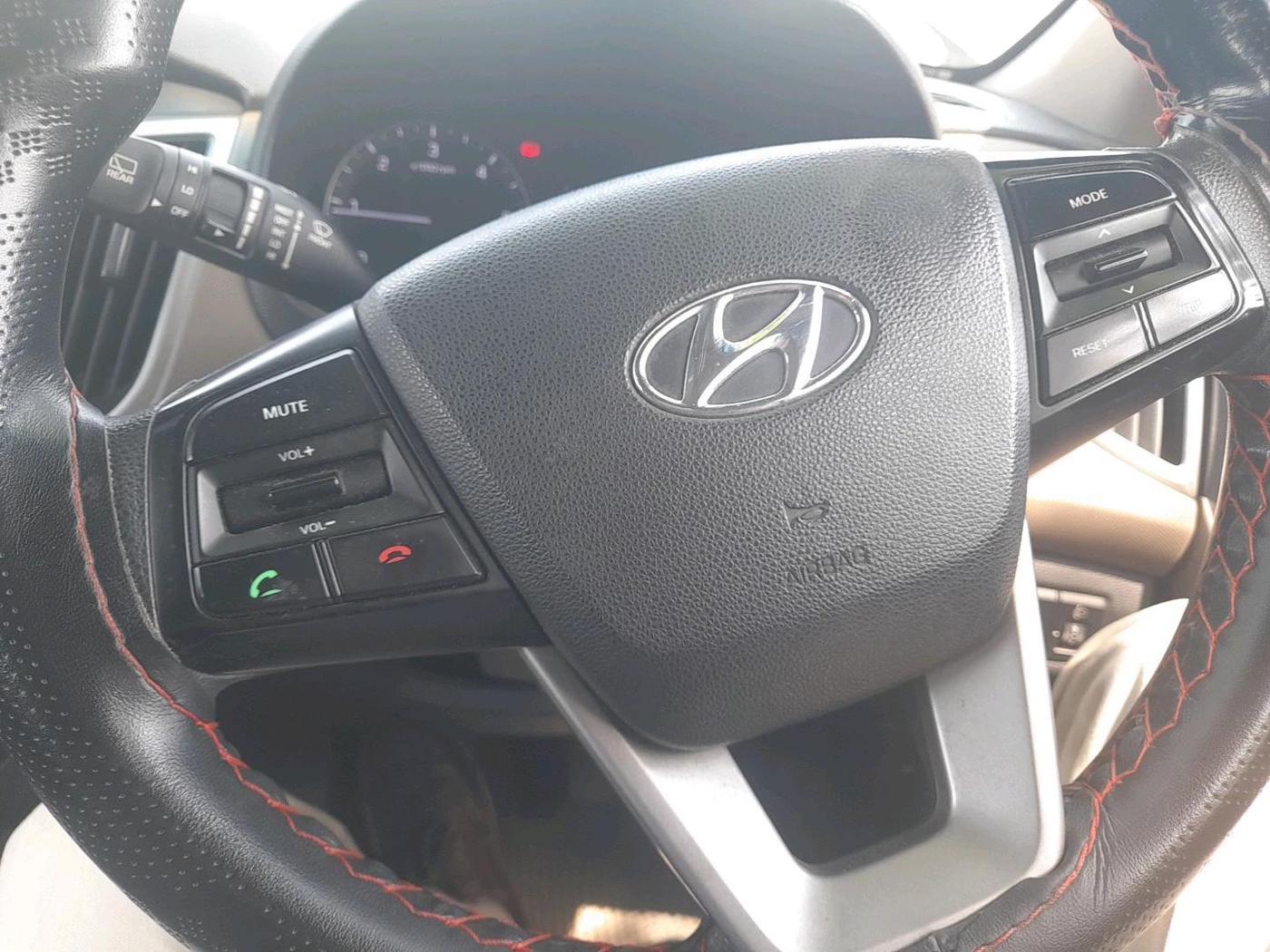 2016 Hyundai Creta SX 1.6 DIESEL, Diesel, Manual, 1,15,937 km, interior
