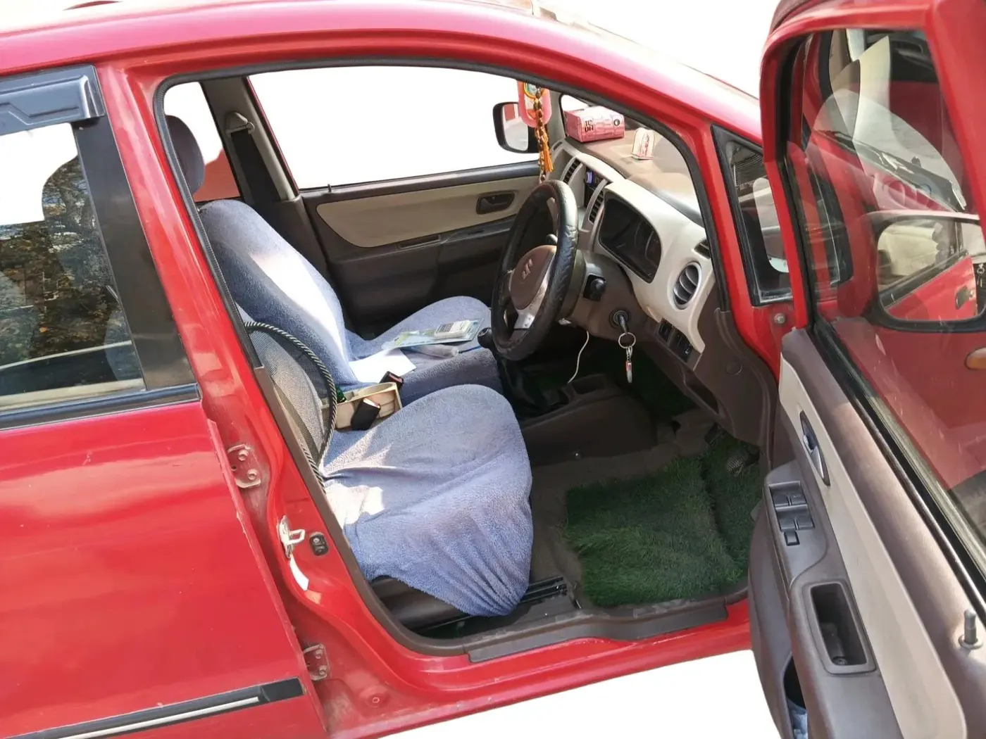 2011 Maruti Zen Estilo VXI, Petrol, Manual, 99,934 km, interior