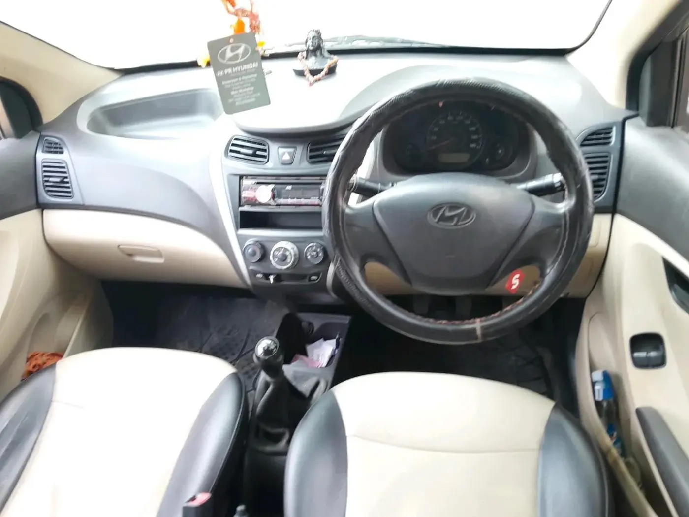 2014 Hyundai Eon ERA +, Petrol, Manual, 84,529 km, interior