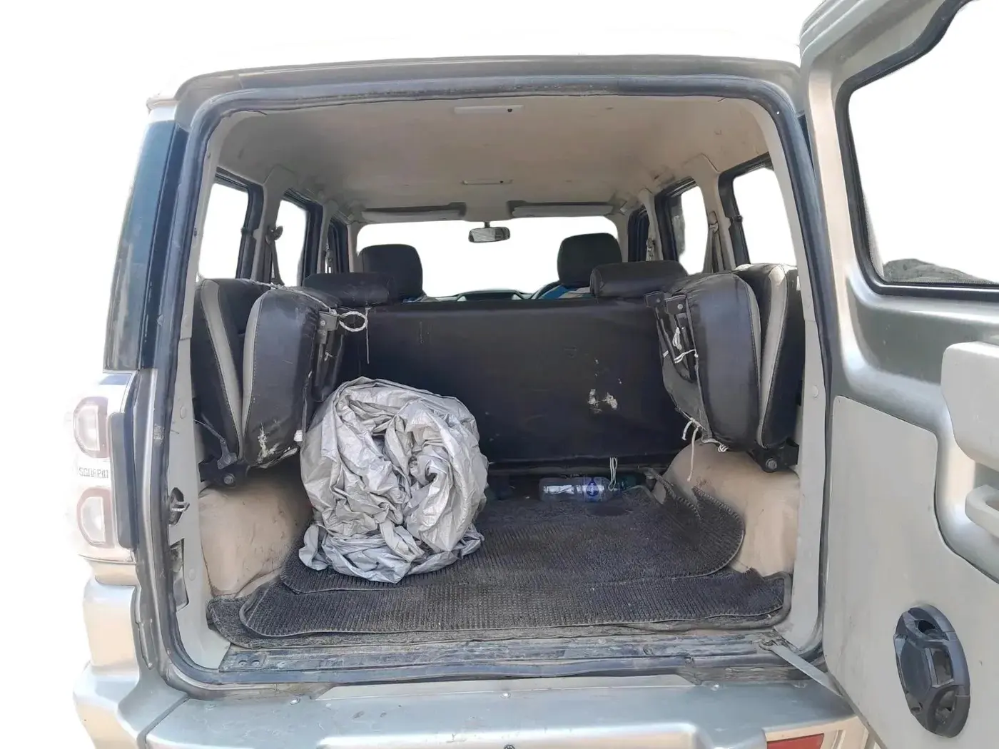 2015 Mahindra Scorpio S4, Diesel, Manual, 49,634 km, exterior
