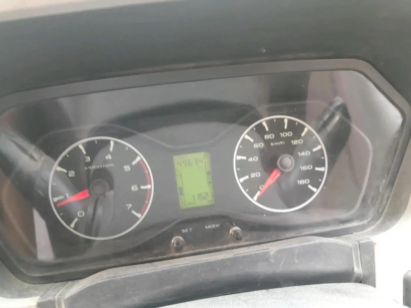 2015 Mahindra Scorpio S4, Diesel, Manual, 49,634 km, interior