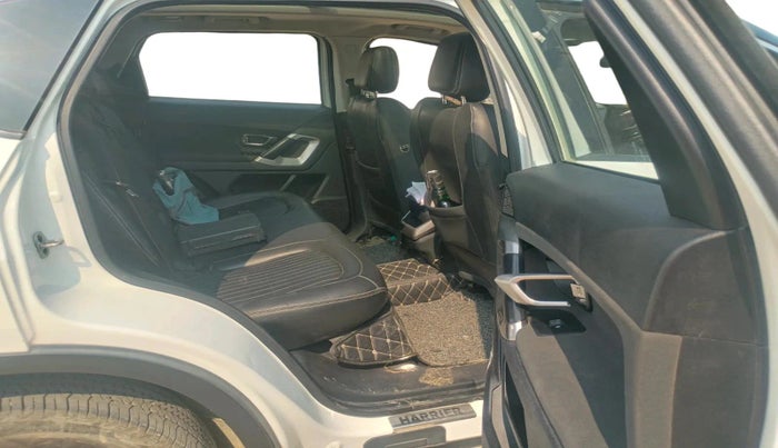 2020 Tata Harrier XT PLUS 2.0L KRYOTEC, Diesel, Manual, 1,17,917 km, interior