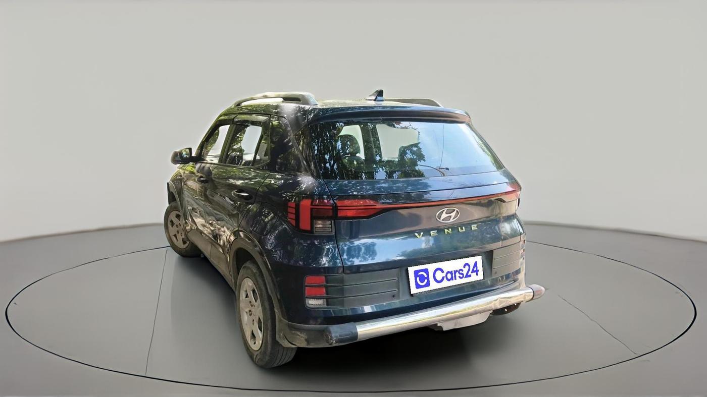 2022 Hyundai VENUE S 1.2, Petrol, Manual, 45,564 km, exterior