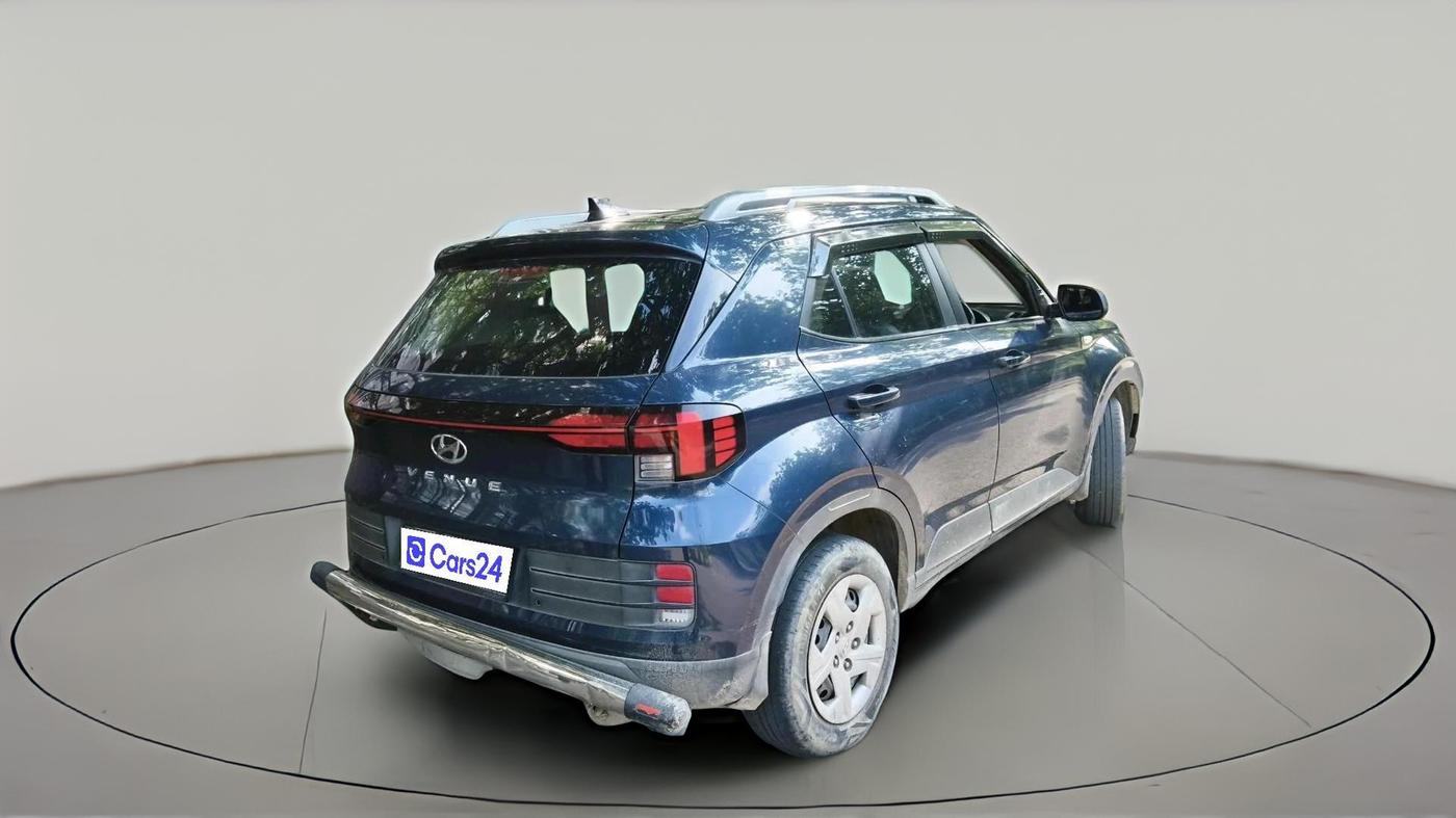 2022 Hyundai VENUE S 1.2, Petrol, Manual, 45,564 km, exterior