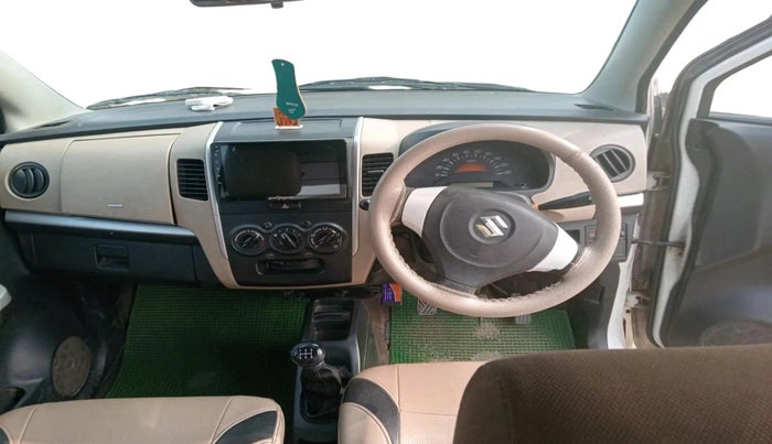 2017 Maruti Wagon R 1.0 LXI CNG, CNG, Manual, 70,050 km, interior