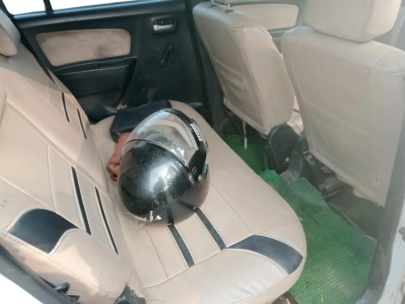 2017 Maruti Wagon R 1.0 LXI CNG, CNG, Manual, 70,050 km, interior