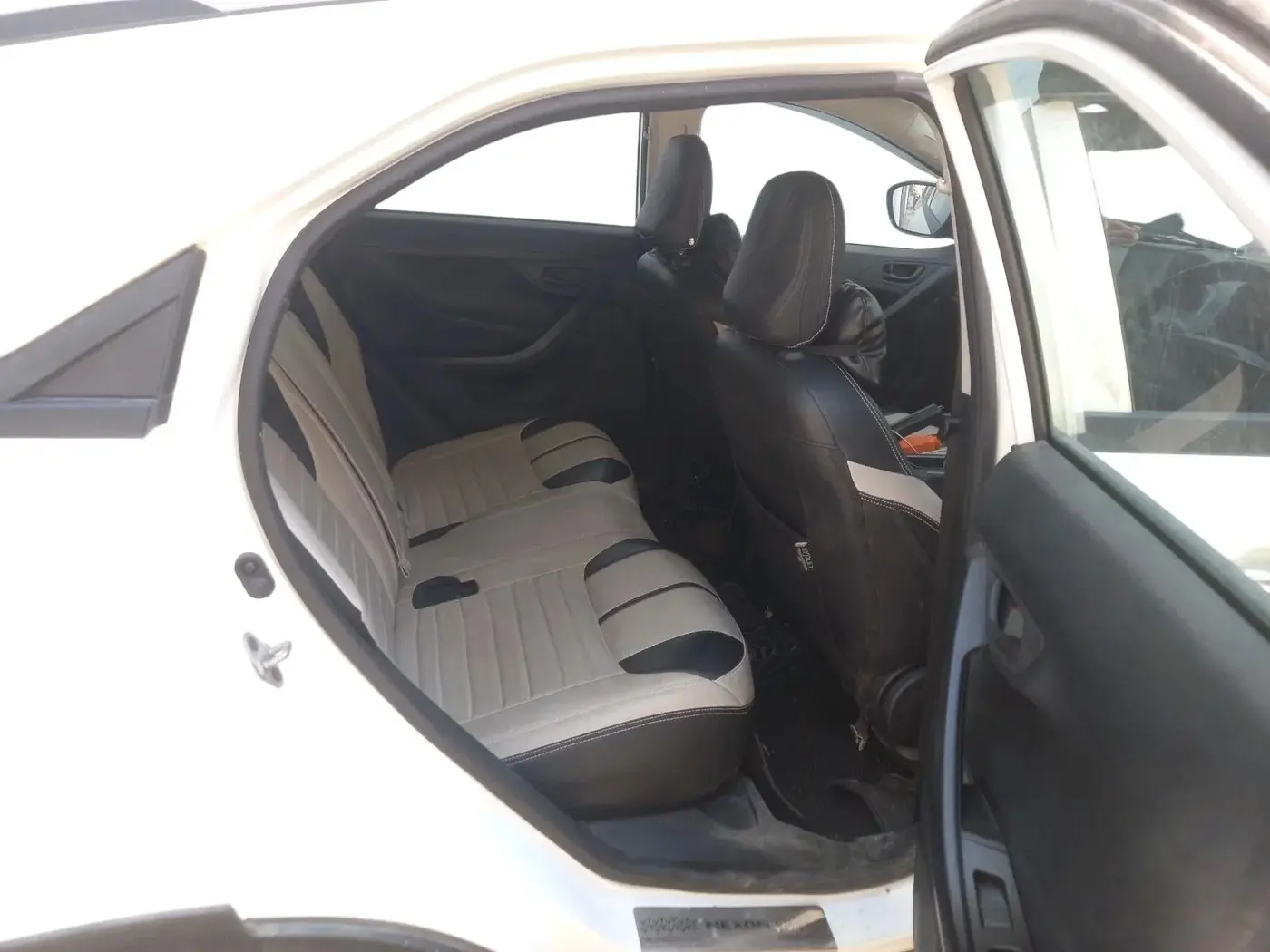 2024 Tata NEXON SMART PLUS S 1.2 REVOTRON, Petrol, Manual, 18,222 km, interior