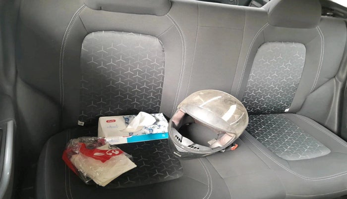 2022 Tata NEXON XM SUNROOF PETROL, Petrol, Manual, 14,589 km, interior