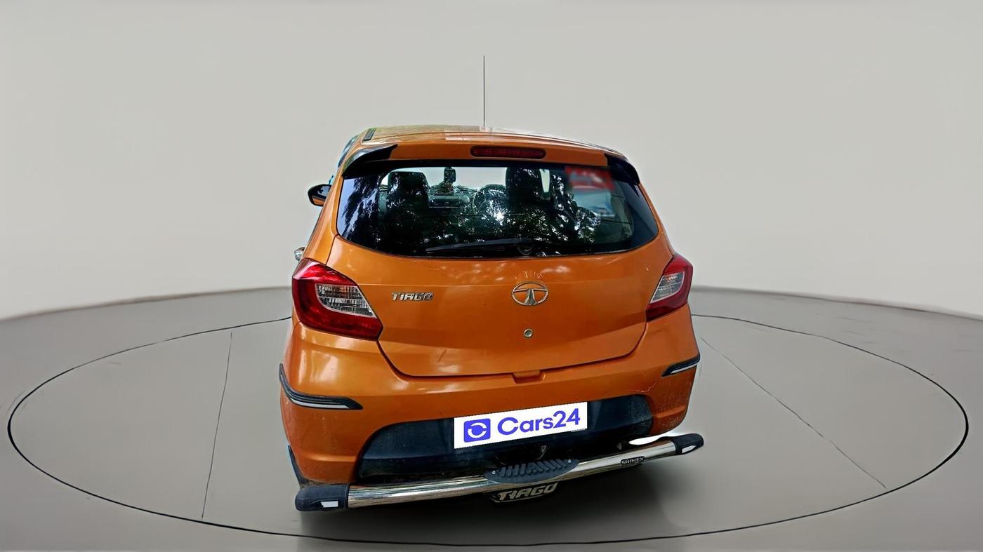 2017 Tata Tiago XZA PETROL, Petrol, Automatic, 93,732 km, exterior