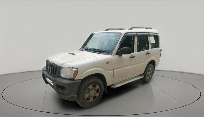 2014 Mahindra Scorpio LX BS-III, Diesel, Manual, 94,756 km, exterior