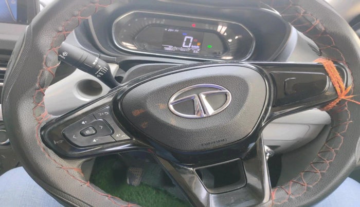 2022 Tata NEXON XM PETROL, Petrol, Manual, 73,882 km, interior