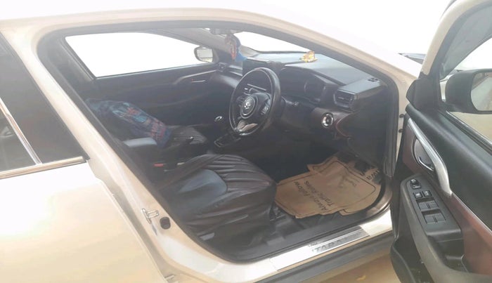 2024 Maruti Grand Vitara SIGMA SMART HYBRID, Petrol, Manual, 32,962 km, interior