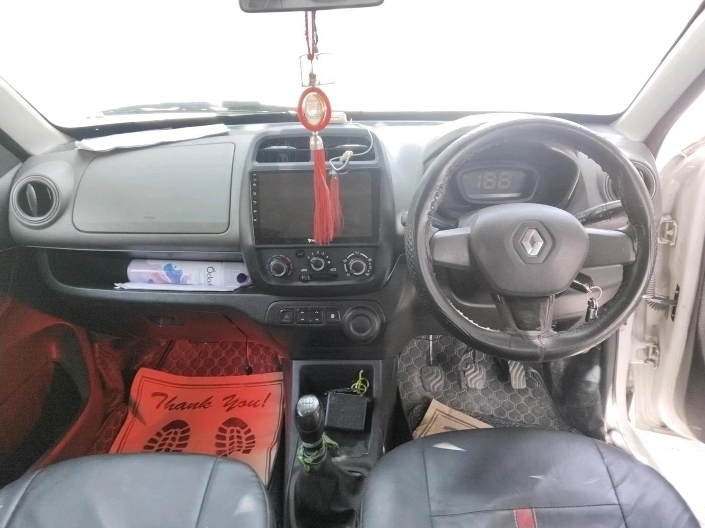 2018 Renault Kwid RXT 0.8, Petrol, Manual, 1,00,438 km, interior