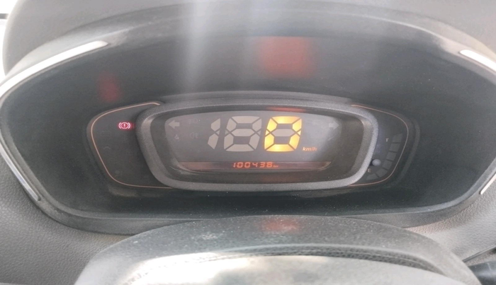 2018 Renault Kwid RXT 0.8, Petrol, Manual, 1,00,438 km, interior