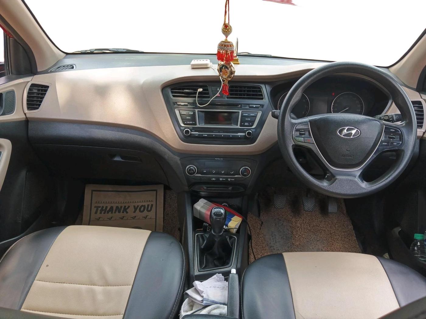 2015 Hyundai Elite i20 SPORTZ 1.2, Petrol, Manual, 1,74,427 km, interior