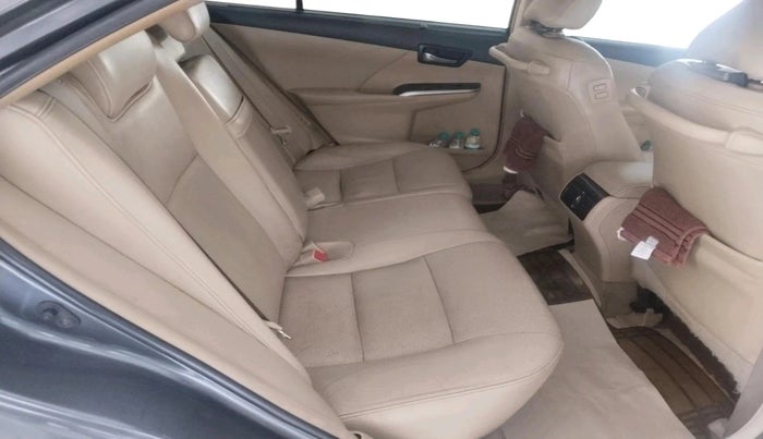 2013 Toyota Camry HYBRID, Hybrid, Automatic, 1,72,623 km, interior