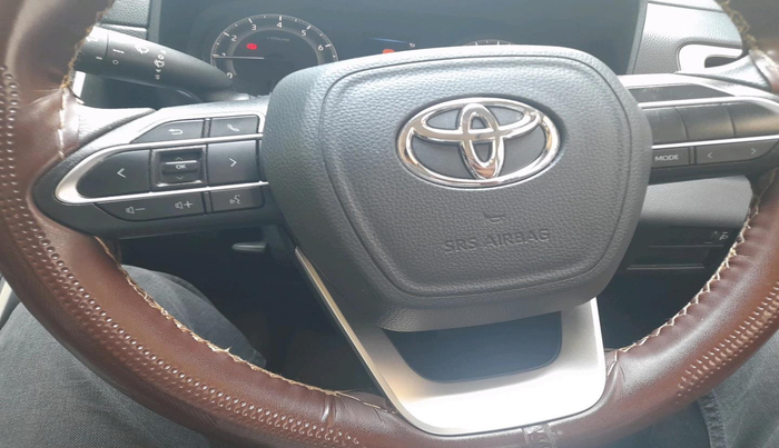 2024 Toyota INNOVA HYCROSS GX 7 STR, Petrol, Automatic, 18,101 km, interior