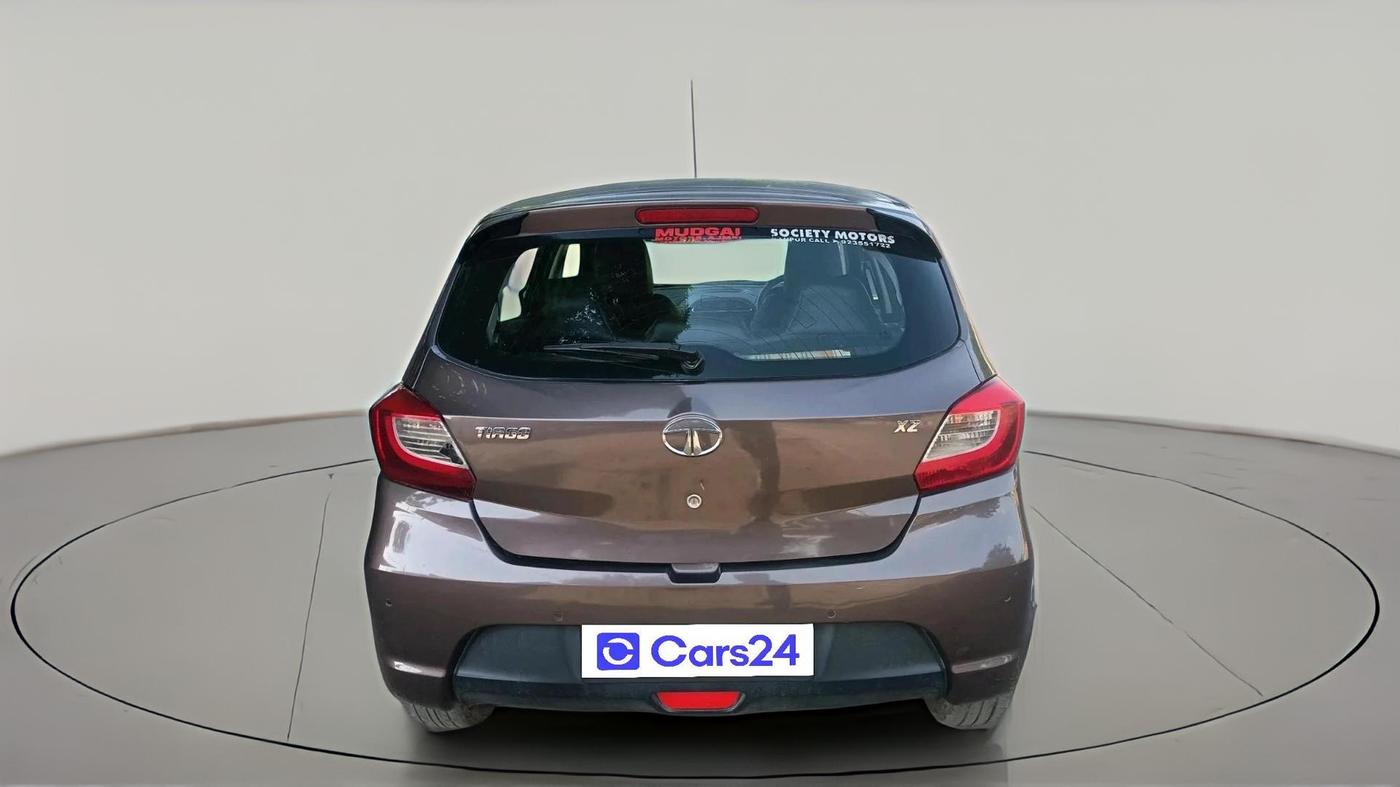 2017 Tata Tiago XZ PETROL, Petrol, Manual, 1,33,185 km, exterior