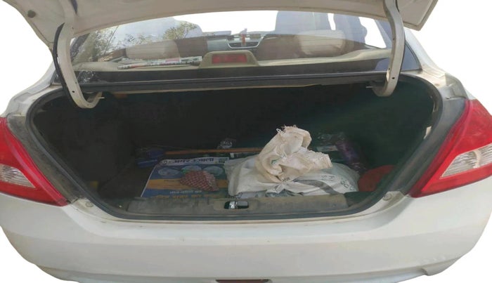 2015 Maruti Swift Dzire ZXI, Petrol, Manual, 2,48,077 km, exterior