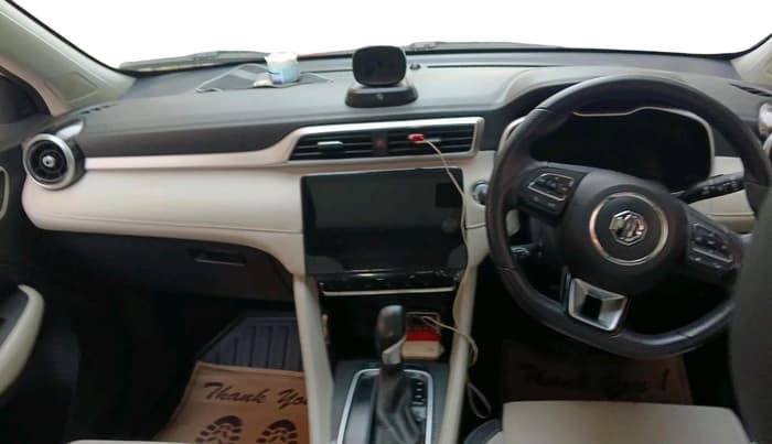 2022 MG ASTOR SHARP 1.5 CVT, Petrol, Automatic, 9,830 km, interior