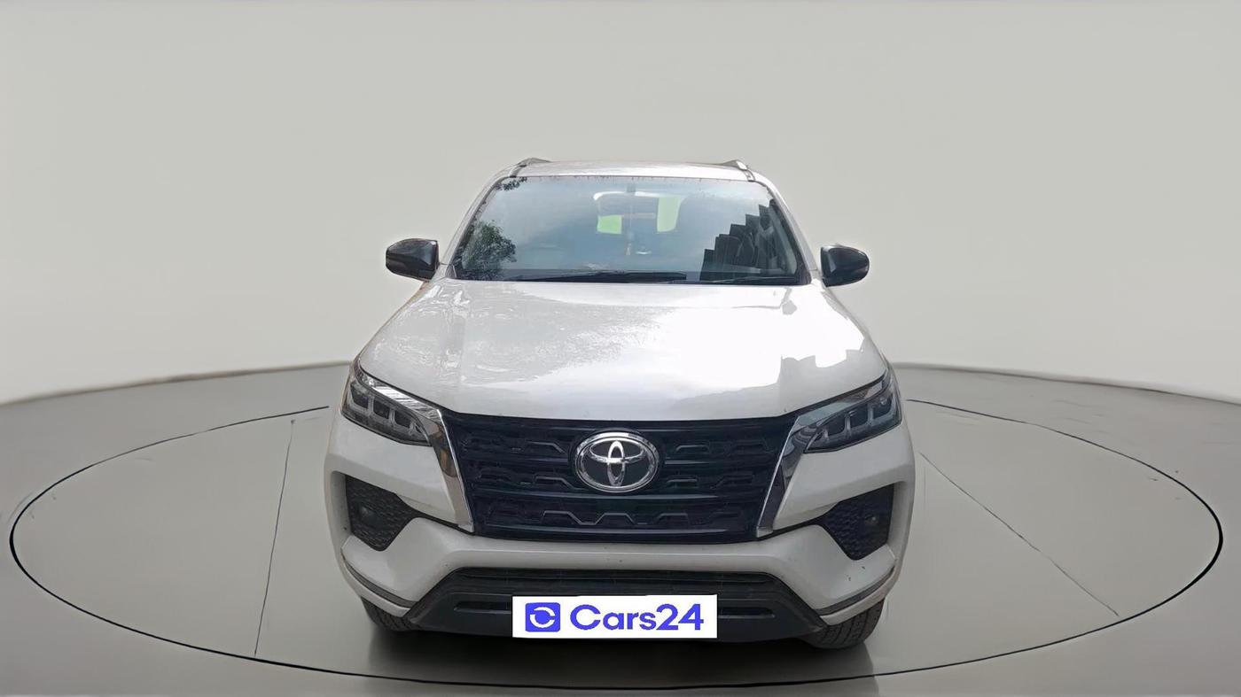 2021 Toyota Fortuner 4X4 AT 2.8 DIESEL, Diesel, Automatic, 53,655 km, exterior