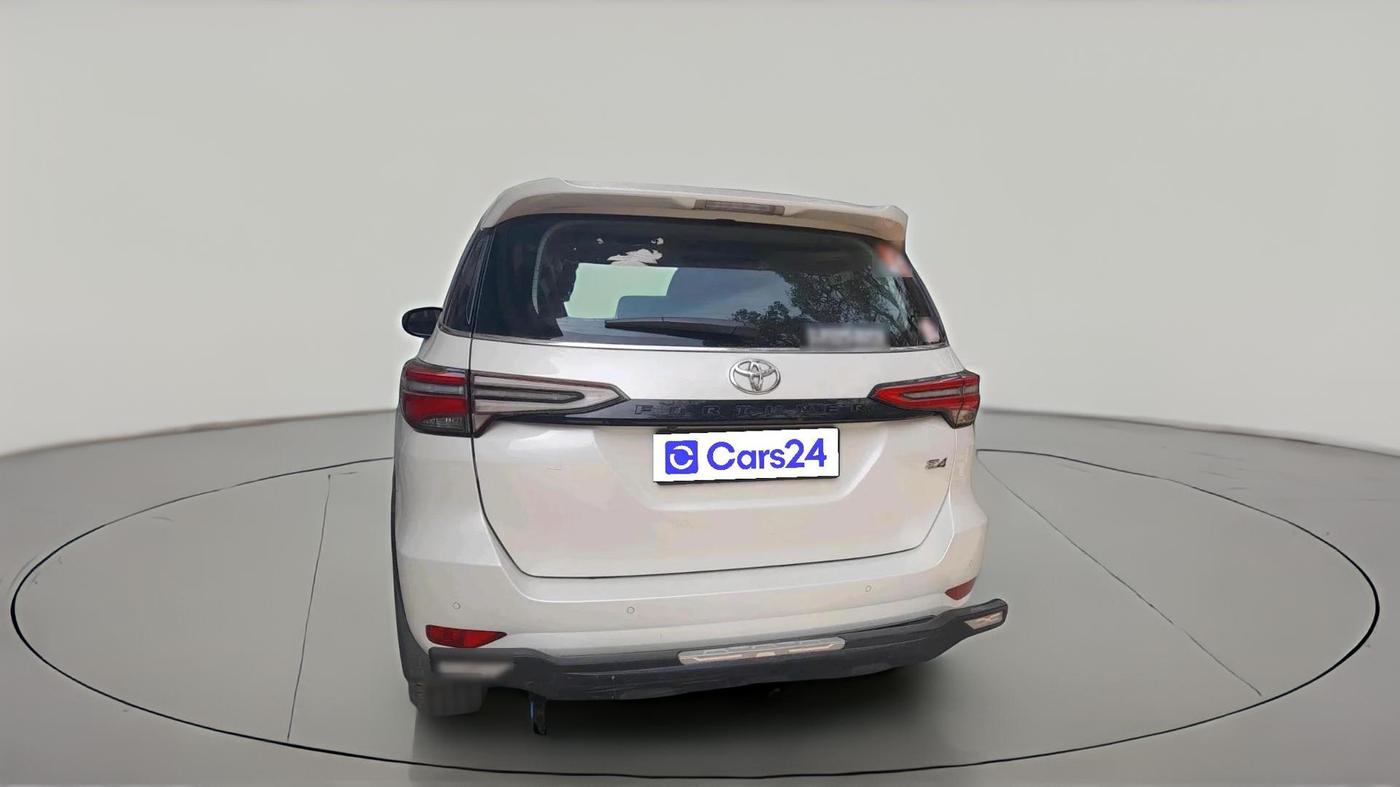 2021 Toyota Fortuner 4X4 AT 2.8 DIESEL, Diesel, Automatic, 53,655 km, exterior