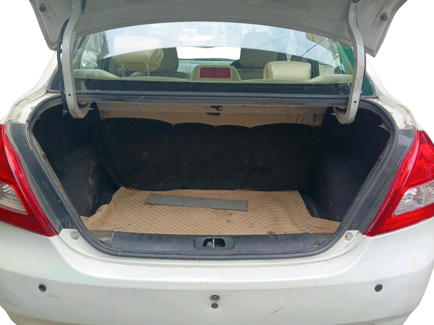 2012 Maruti Swift Dzire VDI, Diesel, Manual, 1,26,724 km, exterior