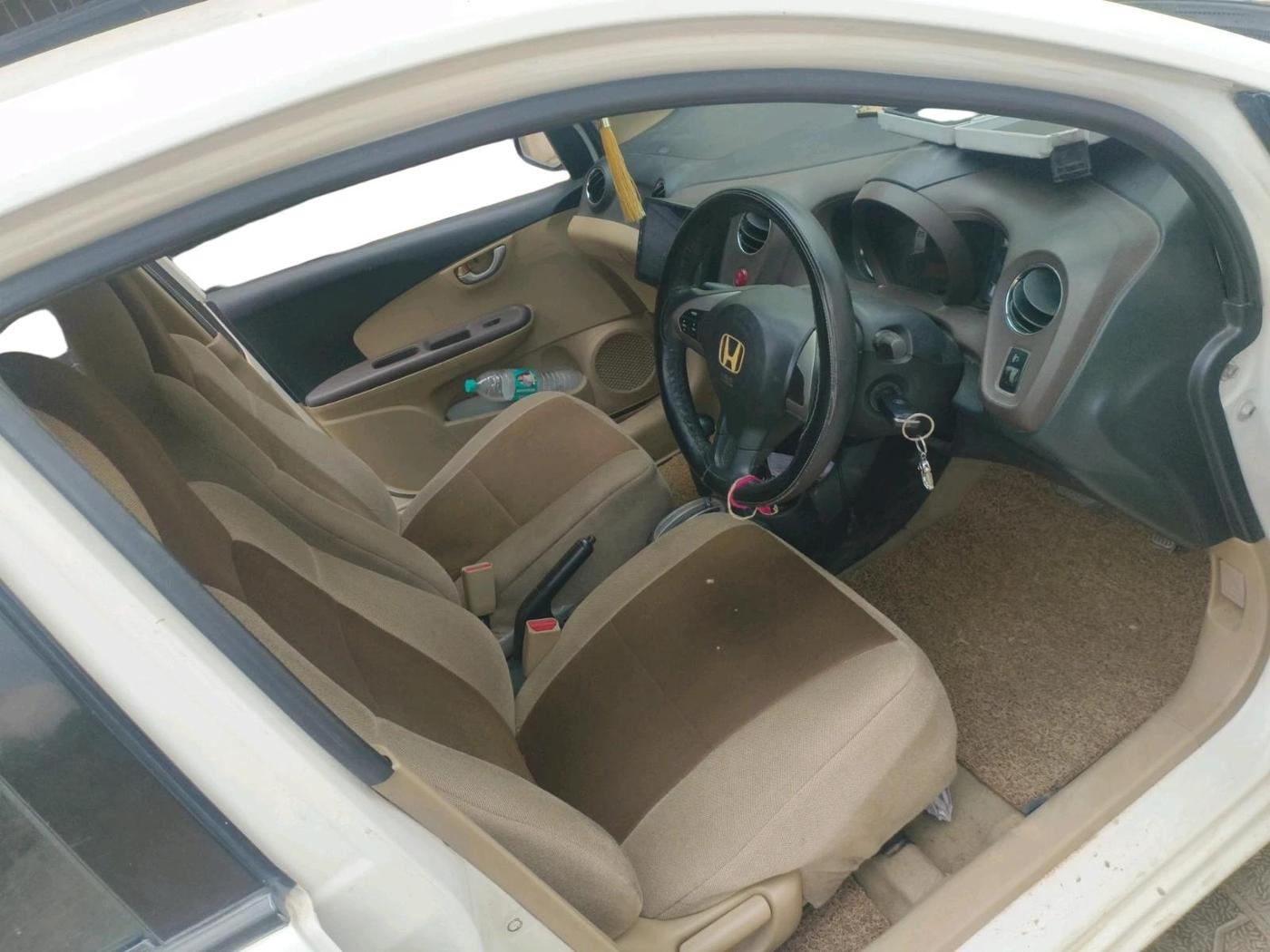2013 Honda Brio V AT, Petrol, Automatic, 98,609 km, interior