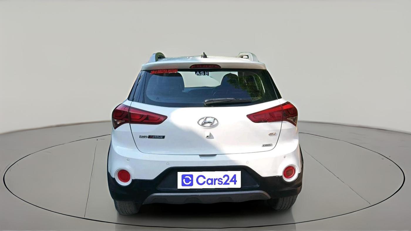 2017 Hyundai i20 Active 1.4 SX, Diesel, Manual, 1,40,232 km, exterior