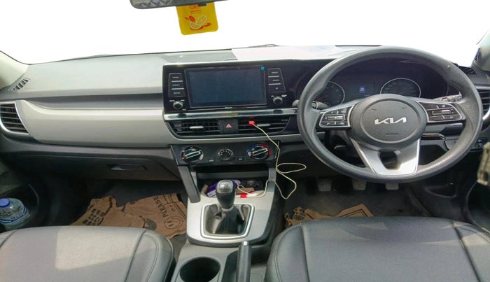 2021 KIA SELTOS HTK 1.5 PETROL, Petrol, Manual, 1,06,328 km, interior