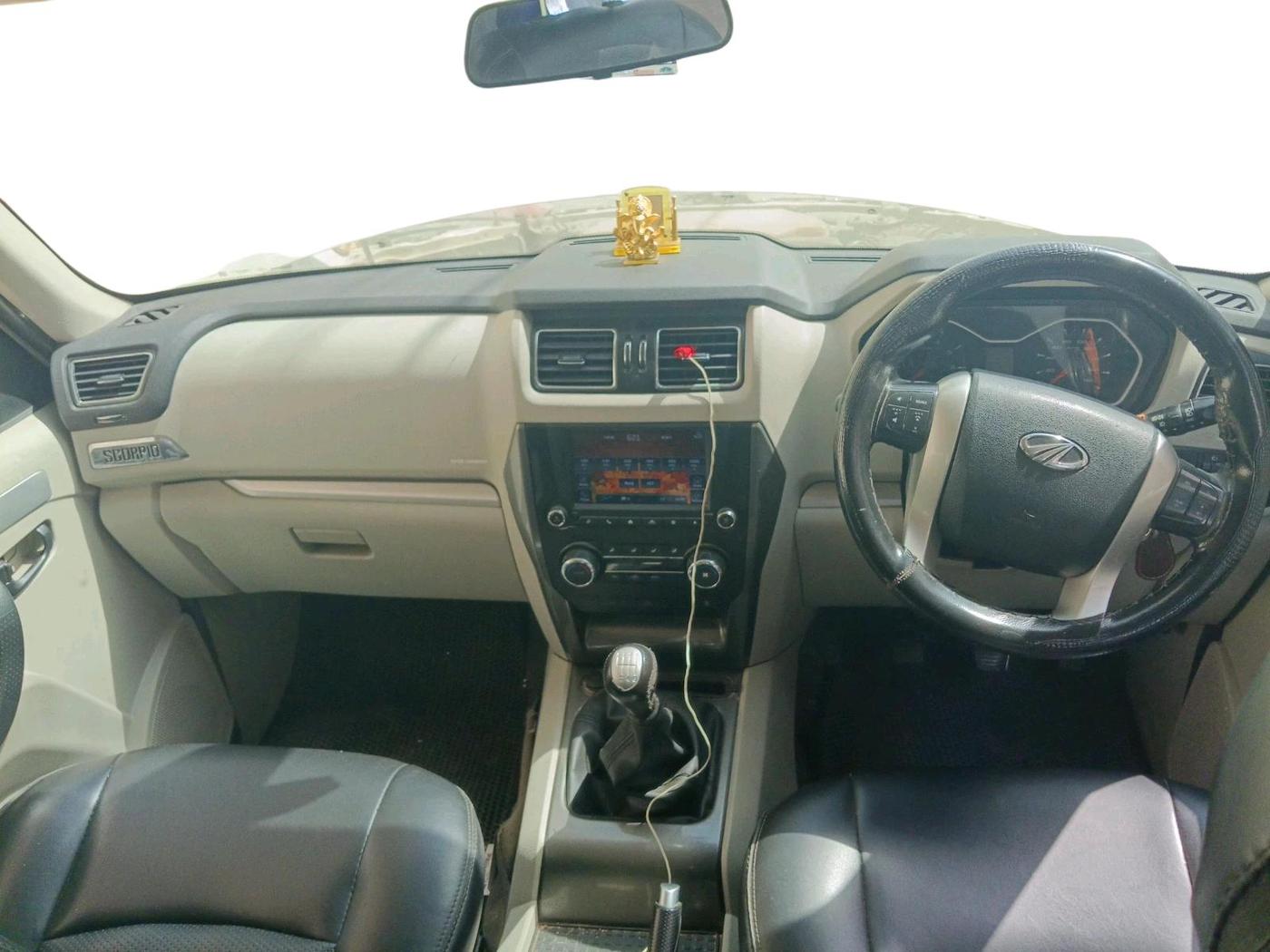 2019 Mahindra Scorpio S11 2WD, Diesel, Manual, 1,35,397 km, interior