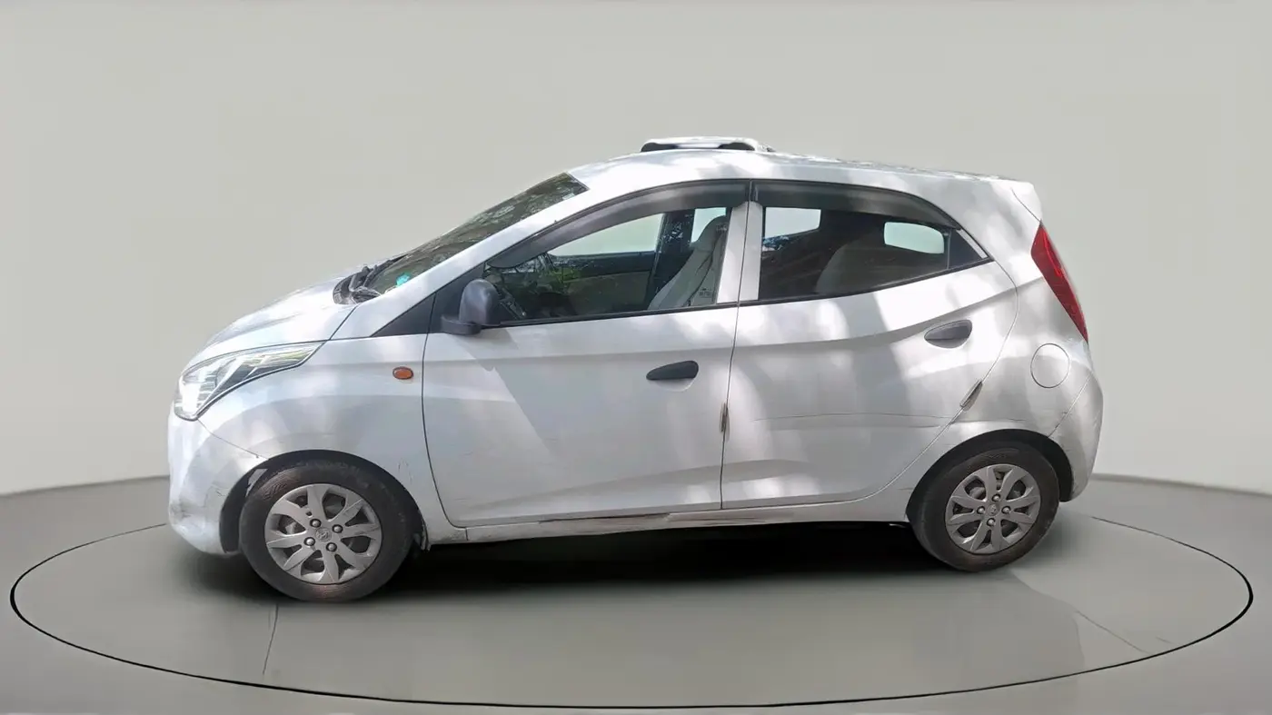 2018 Hyundai Eon MAGNA +, Petrol, Manual, 80,626 km, exterior