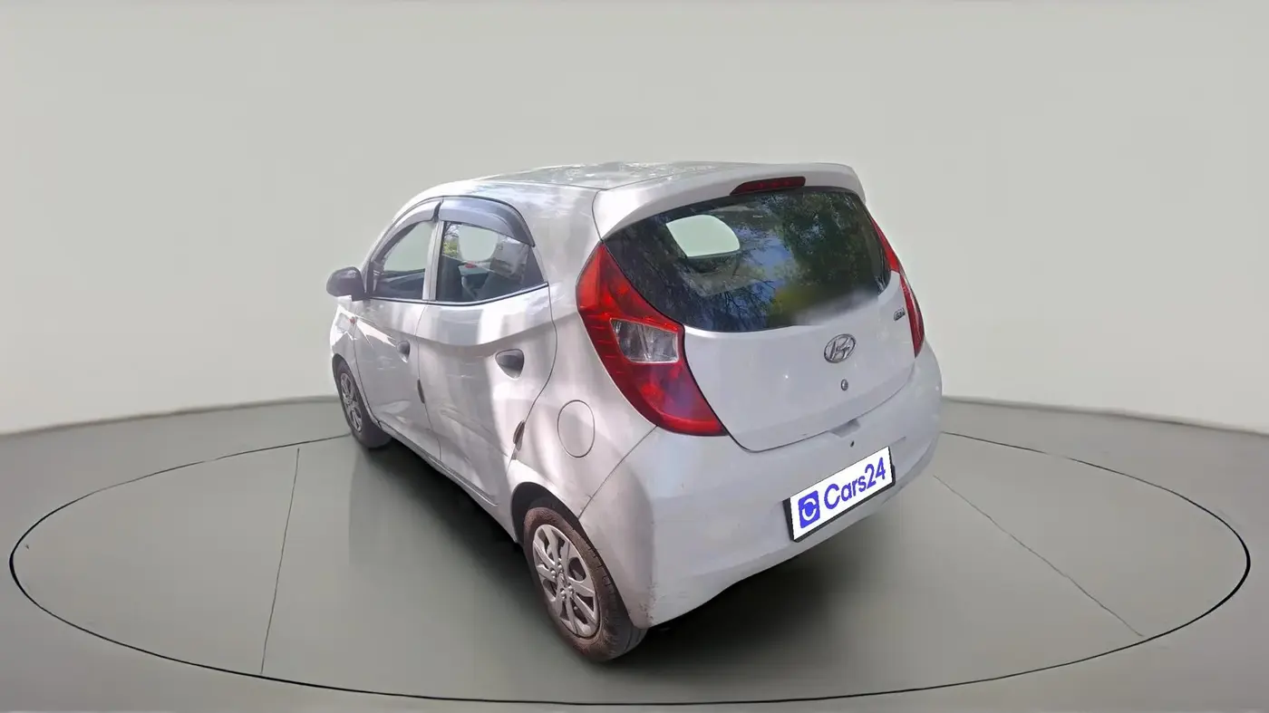 2018 Hyundai Eon MAGNA +, Petrol, Manual, 80,626 km, exterior