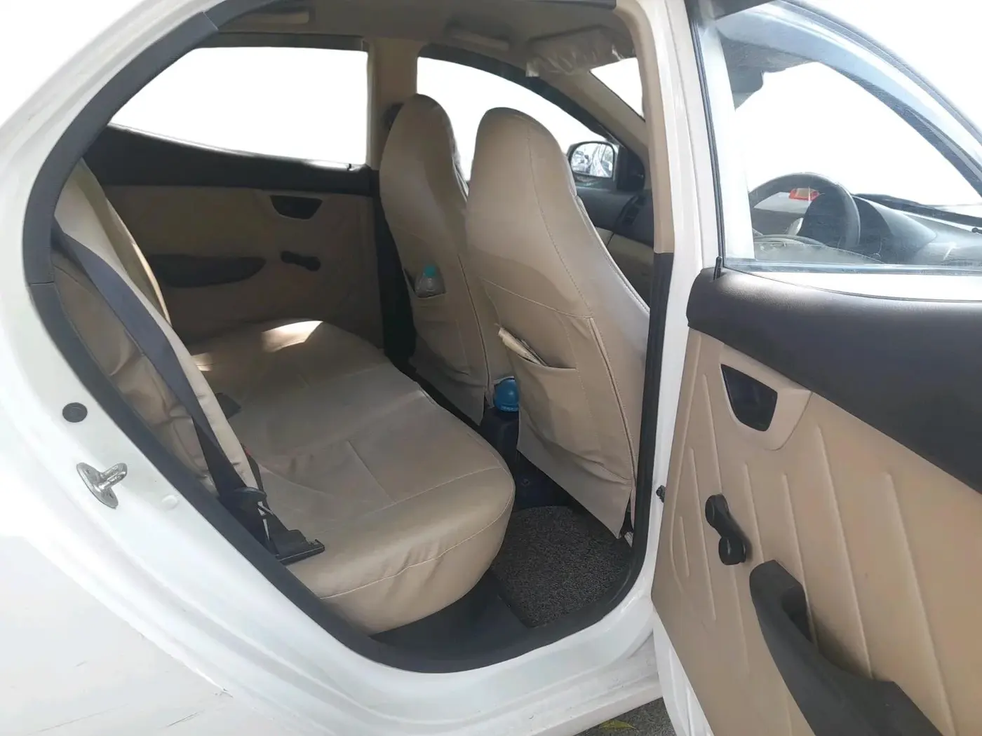2018 Hyundai Eon MAGNA +, Petrol, Manual, 80,626 km, interior