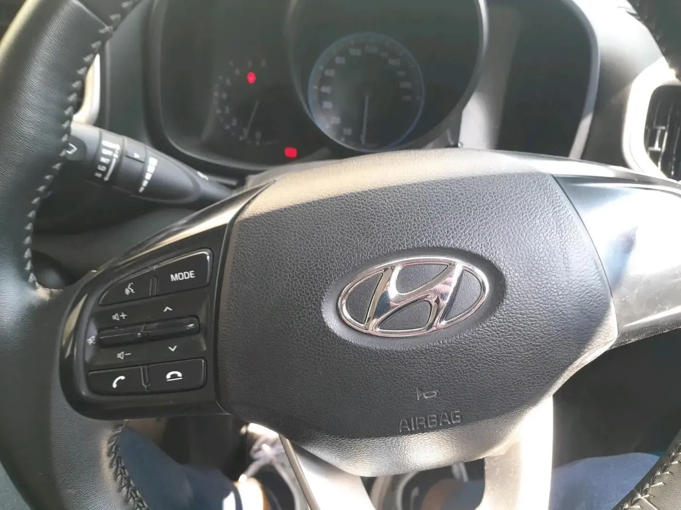 2021 Hyundai VENUE S+ 1.2, Petrol, Manual, 76,000 km, interior