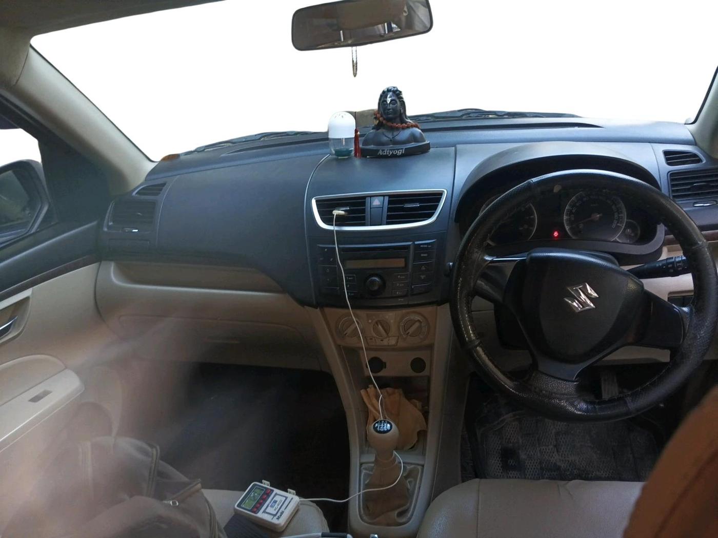 2014 Maruti Swift Dzire VXI, Petrol, Manual, 2,04,738 km, interior
